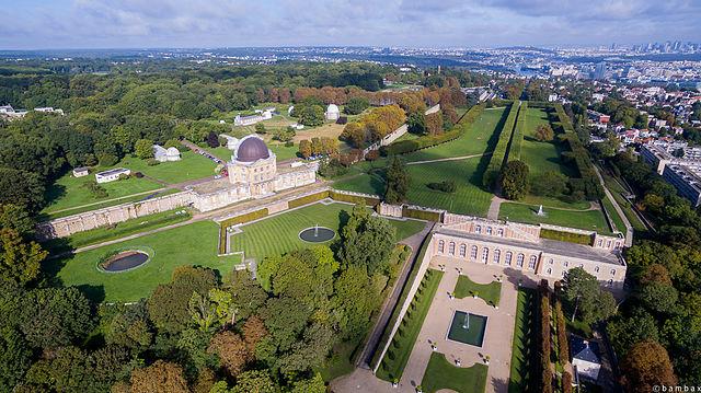 Meudon/immobilier/CENTURY21 Agence du Château/vue orangerie et château de Meudon