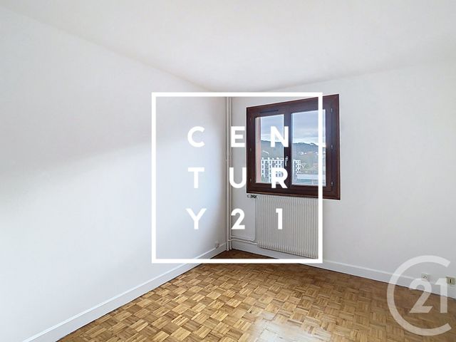 Appartement T2 à vendre - 2 pièces - 41.13 m2 - MEUDON - 92 - ILE-DE-FRANCE - Century 21 Agence Du Château