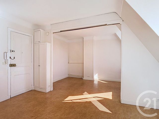 Appartement Chambre à vendre - 2 pièces - 24.29 m2 - MEUDON - 92 - ILE-DE-FRANCE - Century 21 Agence Du Château