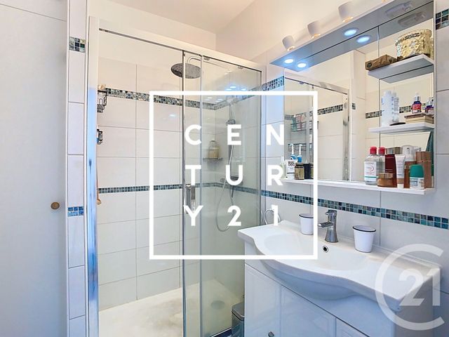 Appartement T4 à vendre - 4 pièces - 97.3 m2 - MEUDON - 92 - ILE-DE-FRANCE - Century 21 Agence Du Château