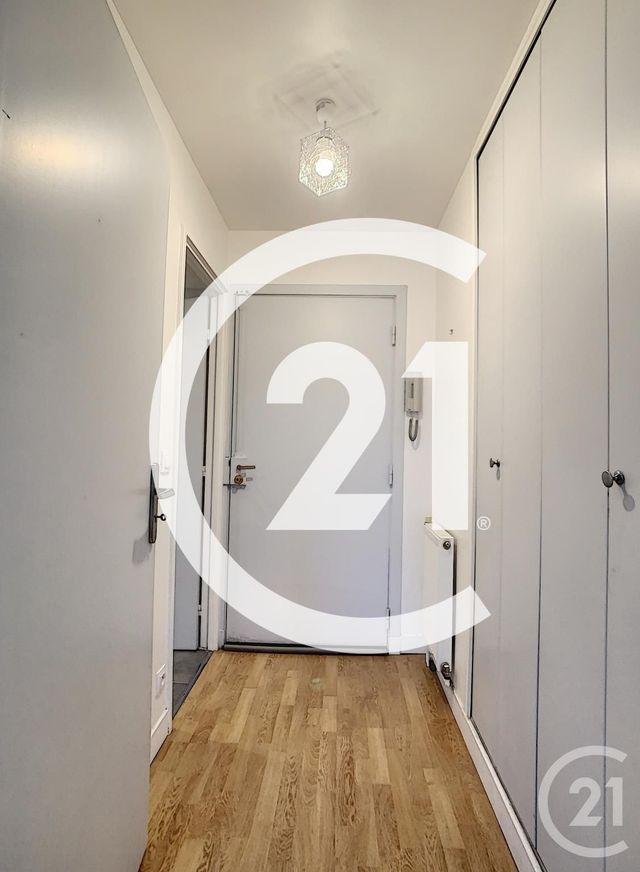 Appartement F2 à louer - 2 pièces - 33.5 m2 - MEUDON - 92 - ILE-DE-FRANCE - Century 21 Agence Du Château