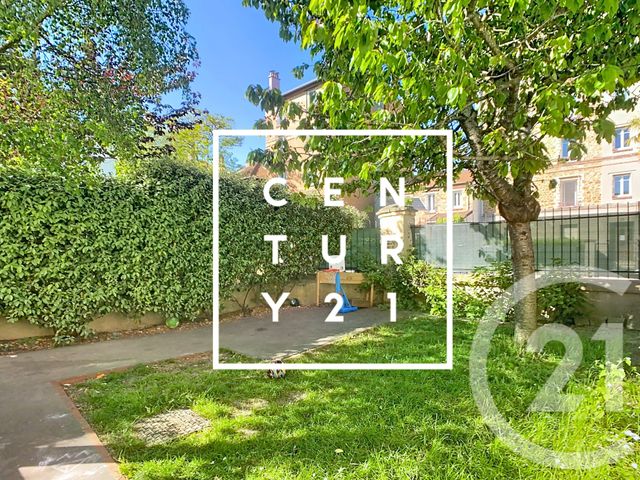 Appartement T2 à vendre - 2 pièces - 47.66 m2 - CLAMART - 92 - ILE-DE-FRANCE - Century 21 Agence Du Château
