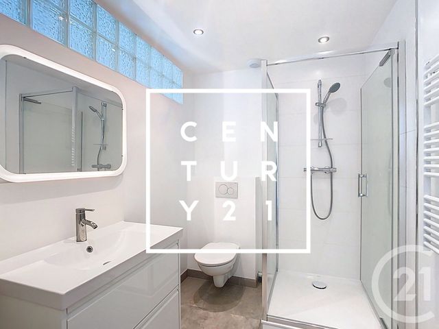 Appartement F1 à louer - 1 pièce - 23.66 m2 - MEUDON - 92 - ILE-DE-FRANCE - Century 21 Agence Du Château