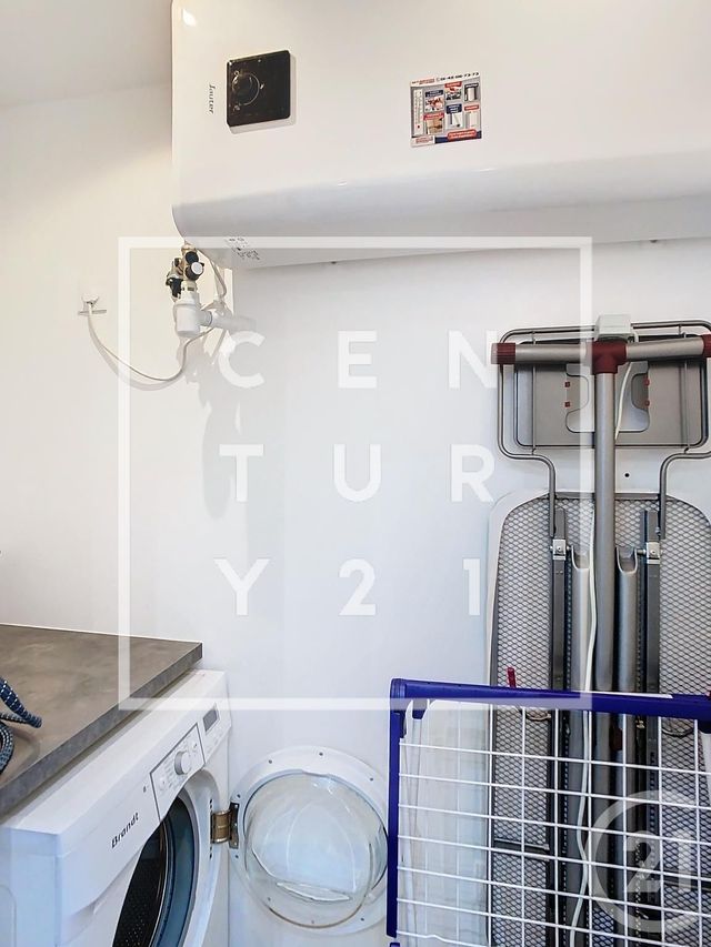 Appartement F2 à vendre - 2 pièces - 54.43 m2 - MEUDON - 92 - ILE-DE-FRANCE - Century 21 Agence Du Château