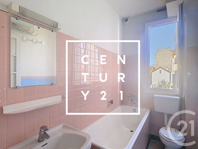 Appartement à vendre - 2 pièces - 39.4 m2 - MEUDON - 92 - ILE-DE-FRANCE - Century 21 Agence Du Château