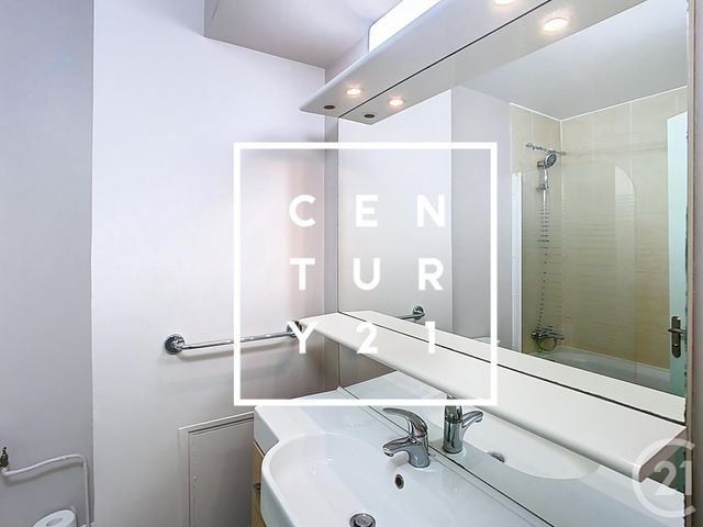 Appartement F1 à louer - 1 pièce - 25.0 m2 - BOULOGNE BILLANCOURT - 92 - ILE-DE-FRANCE - Century 21 Agence Du Château