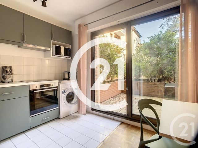 Appartement F2 à louer - 2 pièces - 35.5 m2 - MEUDON - 92 - ILE-DE-FRANCE - Century 21 Agence Du Château