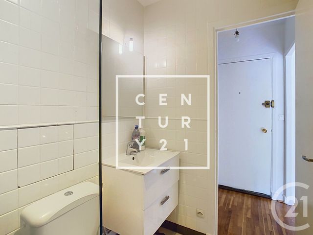 Appartement F1 à louer - 1 pièce - 25.0 m2 - MEUDON - 92 - ILE-DE-FRANCE - Century 21 Agence Du Château