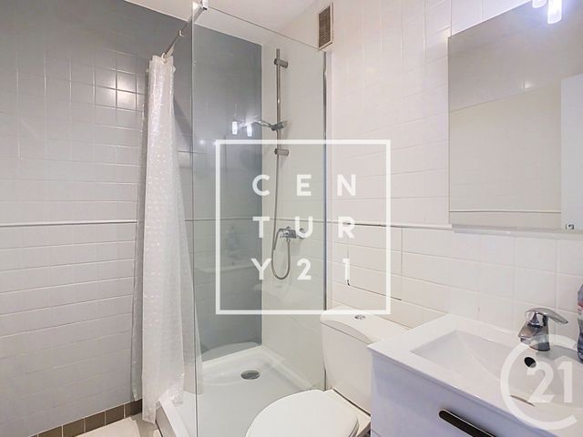 Appartement F1 à louer - 1 pièce - 25.0 m2 - MEUDON - 92 - ILE-DE-FRANCE - Century 21 Agence Du Château