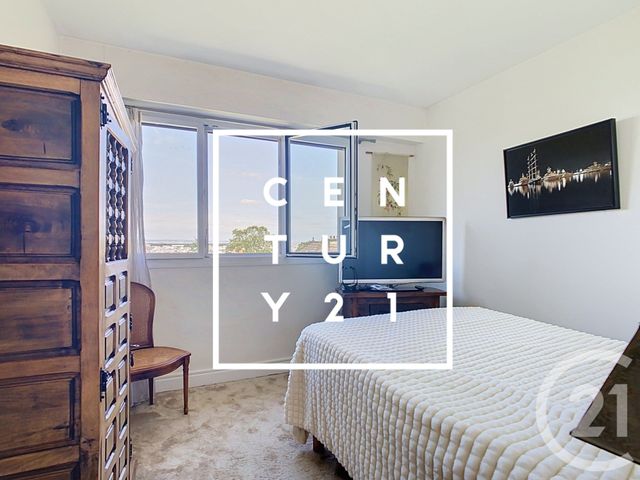 Appartement T3 à vendre - 3 pièces - 74.17 m2 - MEUDON - 92 - ILE-DE-FRANCE - Century 21 Agence Du Château
