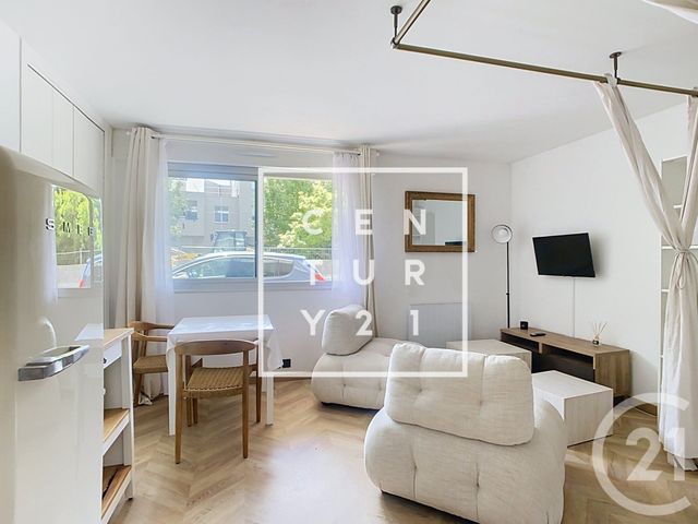 Appartement Studio à louer - 1 pièce - 30.2 m2 - MEUDON - 92 - ILE-DE-FRANCE - Century 21 Agence Du Château