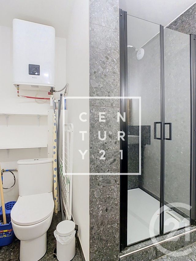Appartement Studio à louer - 1 pièce - 30.2 m2 - MEUDON - 92 - ILE-DE-FRANCE - Century 21 Agence Du Château