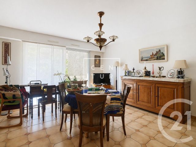 Appartement T3 à vendre - 3 pièces - 66.97 m2 - MEUDON - 92 - ILE-DE-FRANCE - Century 21 Agence Du Château