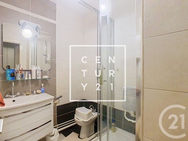 Appartement T3 à vendre - 3 pièces - 66.97 m2 - MEUDON - 92 - ILE-DE-FRANCE - Century 21 Agence Du Château