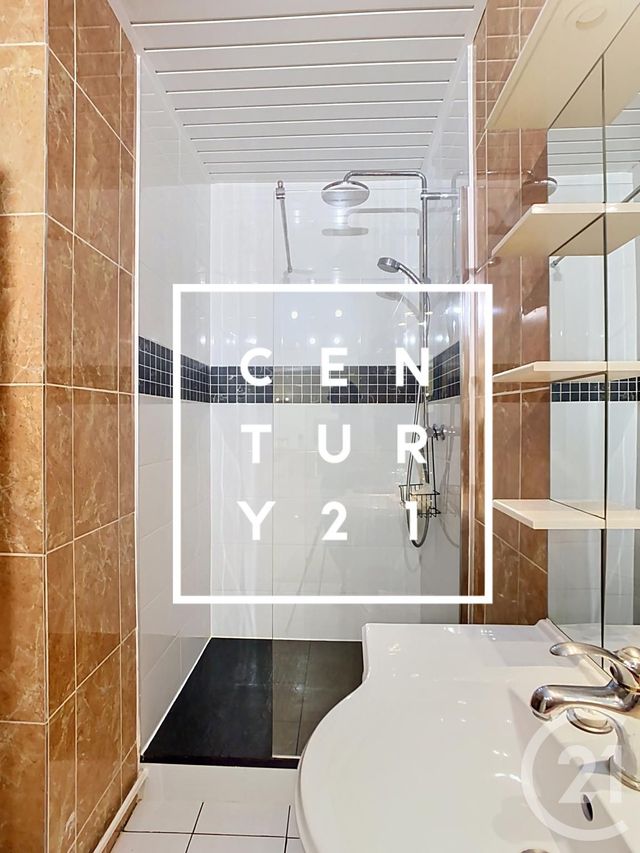 Appartement F2 à louer - 2 pièces - 47.67 m2 - SEVRES - 92 - ILE-DE-FRANCE - Century 21 Agence Du Château