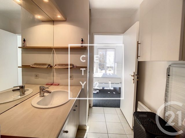 Appartement F2 à louer - 2 pièces - 43.65 m2 - MEUDON - 92 - ILE-DE-FRANCE - Century 21 Agence Du Château