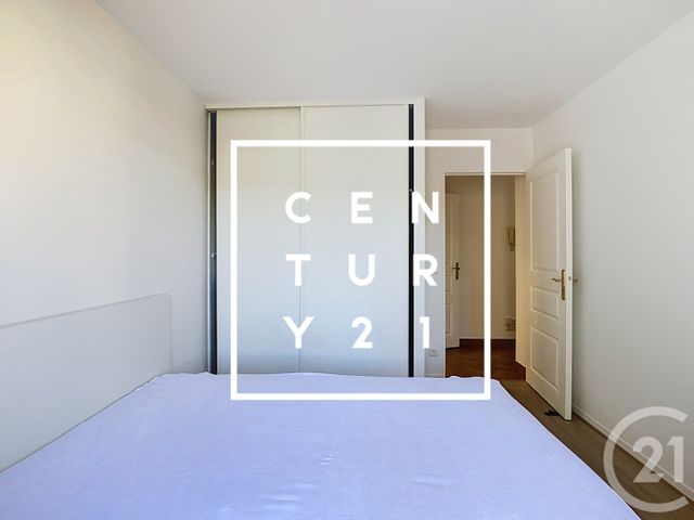 Appartement F2 à louer - 2 pièces - 48.55 m2 - MEUDON - 92 - ILE-DE-FRANCE - Century 21 Agence Du Château