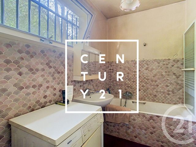 Appartement F2 à vendre - 2 pièces - 62.42 m2 - MEUDON - 92 - ILE-DE-FRANCE - Century 21 Agence Du Château